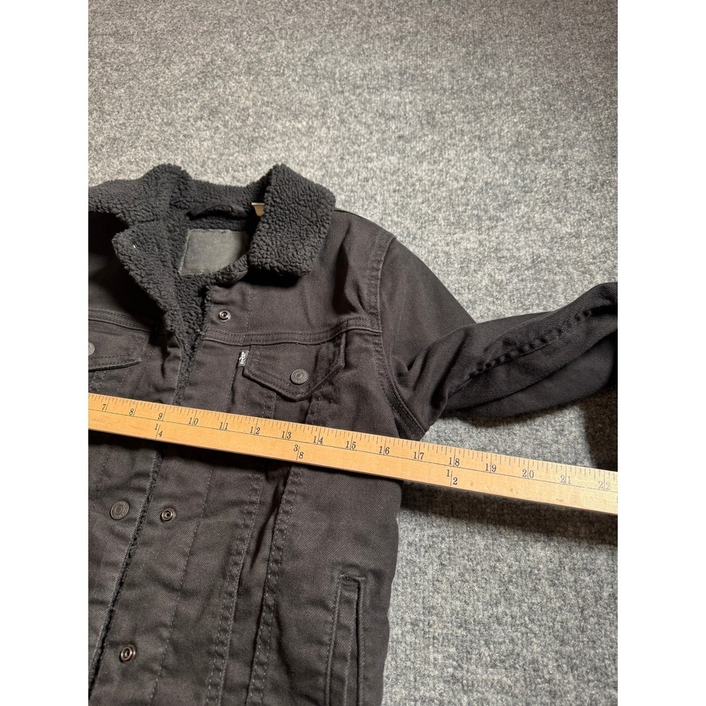 Levi's Black Sherpa-Lined Denim Jacket - Picture 9 of 16